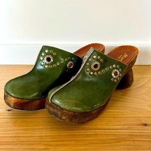 Vintage Italian Leather Clogs